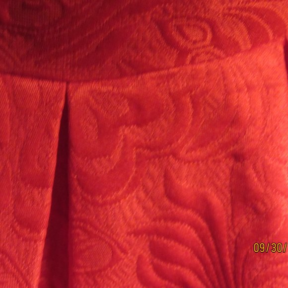 Womens Dress COLOR INCENSE - Red Sleeveless - brocade style -zippered back - Picture 6 of 7